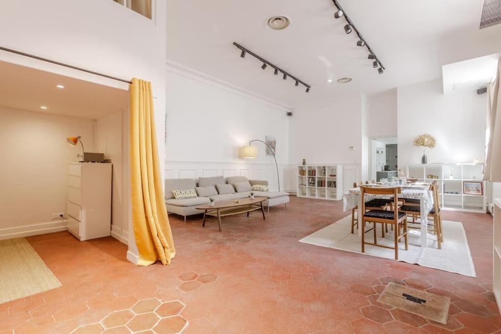 Loft Lumineux Authentique * Parigi